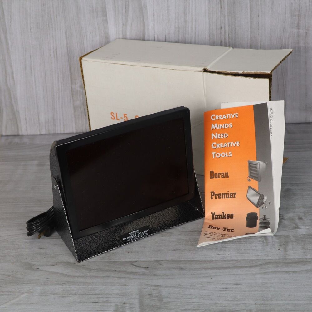 Premier Model SL5 Multi Purpose Darkroom Safelight 5x7 Amber WORKING With Box